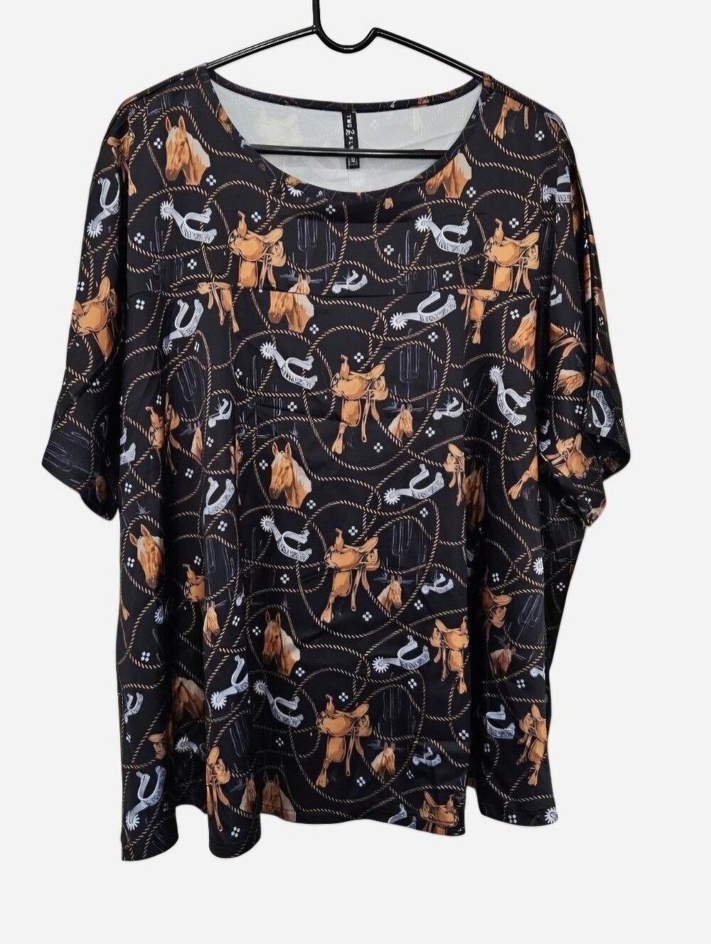 Two Fly Black & tan western print cowboy Cowgirl Short Sleeve Blouse Womens L/XL